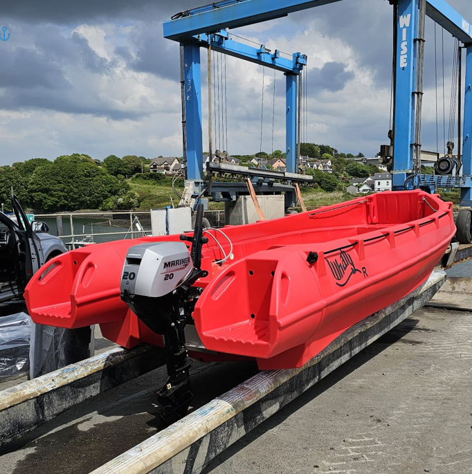 Whaly 500, 500R & 500R80 – Heavy-Duty, Virtually Indestructible Polyethylene Boat - Image 4